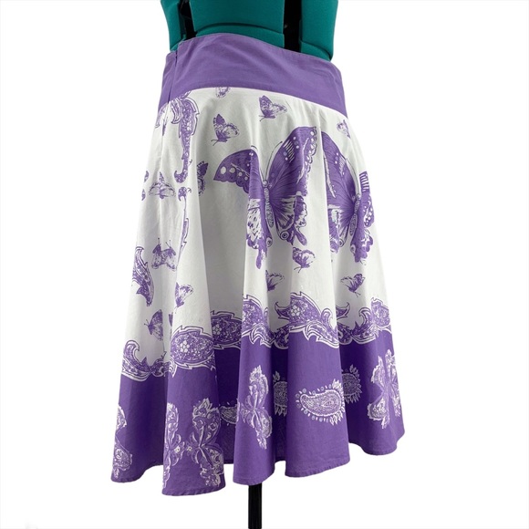 DKR & Co Purple and White Cotton Paisley Butterfly Patterned Circle Skirt, Large - Picture 4 of 14